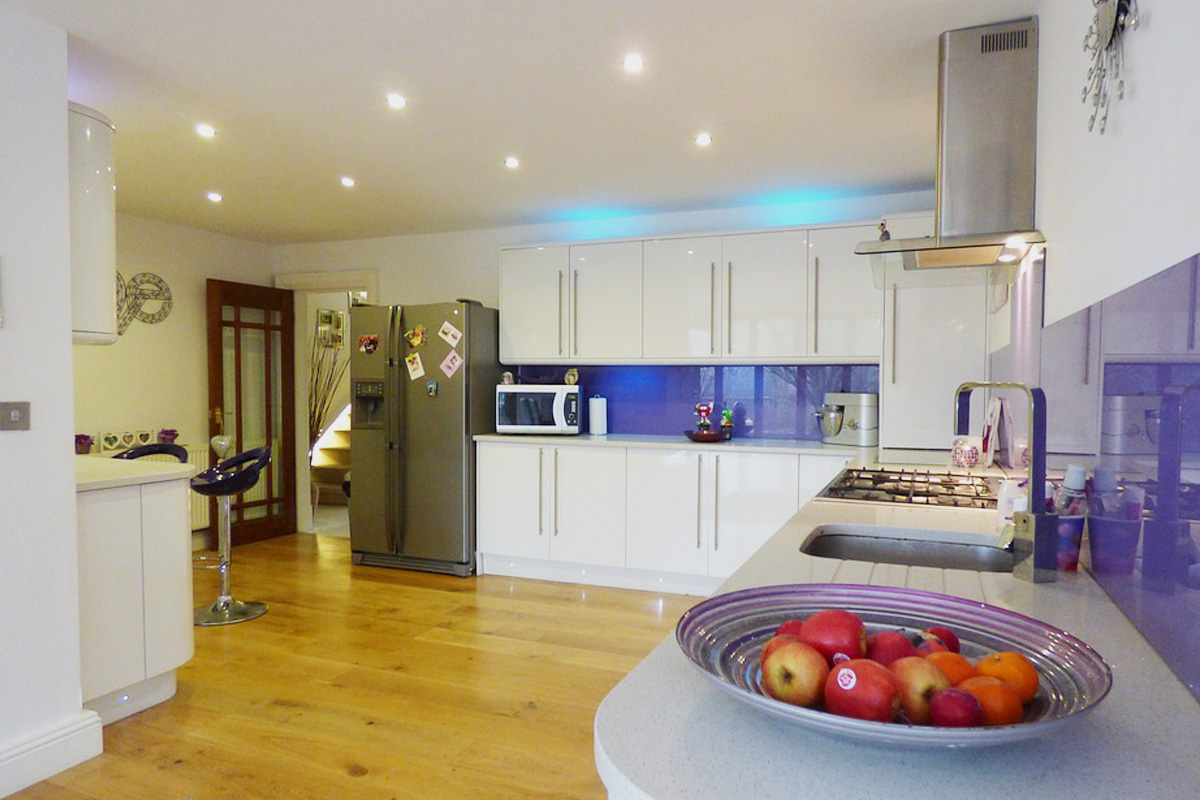 Kako da izaberete idealan frižider za vašu kuhinju?